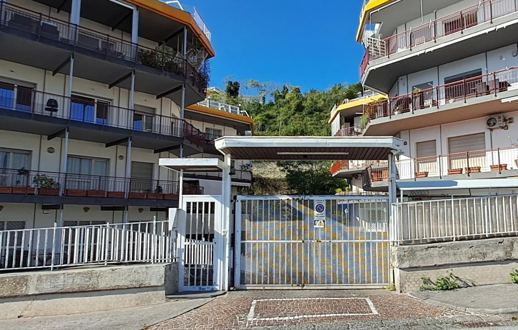 Pacuvio Luxury Apartment Large Terrace - My Place Naples